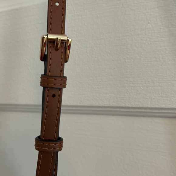 Michael Kors Cindy Crossbody Bag - Picture 3 of 4